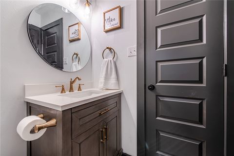 Tiny photo for 5004 Enchanted Oaks Drive, College Station, TX 77845 (MLS # 26002120)