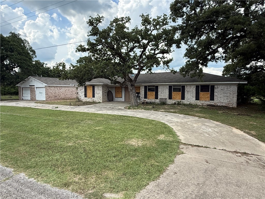 245 Golfview Drive