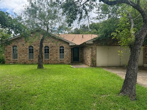 Photo of 1302 Austin Avenue, College Station, TX 77845 (MLS # 26005773)