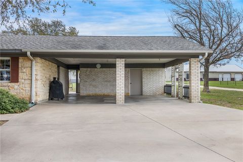 Tiny photo for 2042 US Highway 77, Lott, TX 76656 (MLS # 26002933)