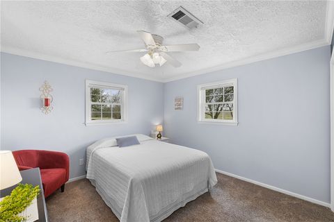 Tiny photo for 2042 US Highway 77, Lott, TX 76656 (MLS # 26002933)