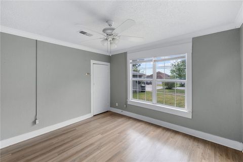 Tiny photo for 603 Mesquite Street, Bryan, TX 77803 (MLS # 26003676)