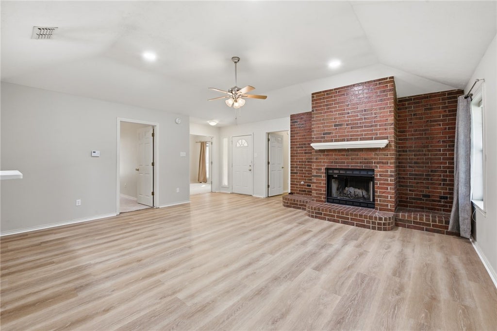 Photo of 1821 Gettysburg Lane, Bryan, TX 77802 (MLS # 26009231)