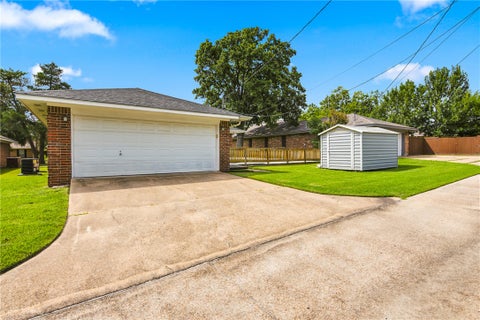 Tiny photo for 1821 Gettysburg Lane, Bryan, TX 77802 (MLS # 26009231)