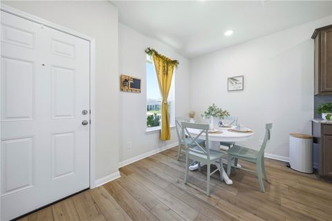 Tiny photo for 1925 Chief Street, Bryan, TX 77807 (MLS # 26009028)