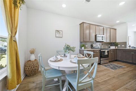 Tiny photo for 1925 Chief Street, Bryan, TX 77807 (MLS # 26009028)