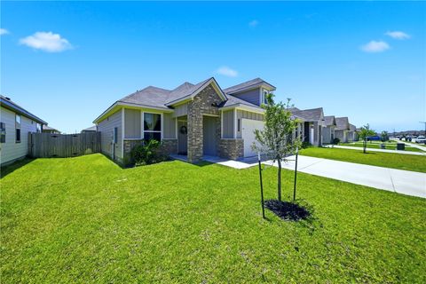 Tiny photo for 1925 Chief Street, Bryan, TX 77807 (MLS # 26009028)