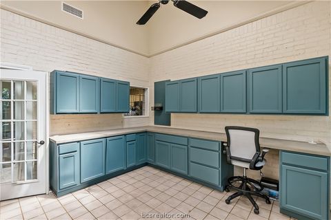 Tiny photo for 2304 Quail Hollow Drive, Bryan, TX 77802 (MLS # 26005485)