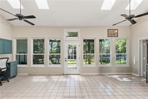 Tiny photo for 2304 Quail Hollow Drive, Bryan, TX 77802 (MLS # 26005485)