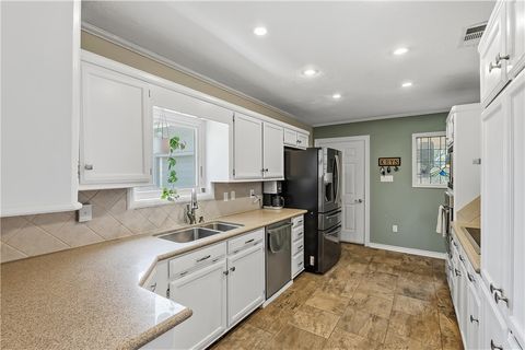 Tiny photo for 2304 Quail Hollow Drive, Bryan, TX 77802 (MLS # 26005485)
