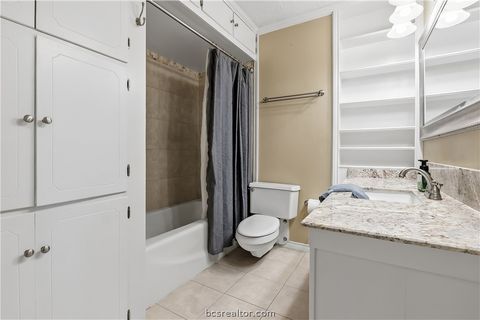 Tiny photo for 2304 Quail Hollow Drive, Bryan, TX 77802 (MLS # 26005485)