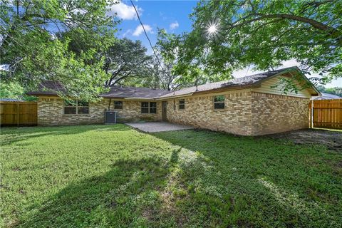 Tiny photo for 812 Victoria Street, Navasota, TX 77868 (MLS # 26007310)