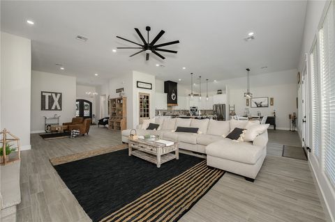 Tiny photo for 5401 Legend Oaks Court, College Station, TX 77845 (MLS # 26003917)