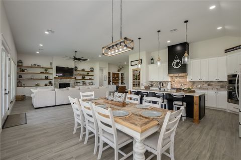 Tiny photo for 5401 Legend Oaks Court, College Station, TX 77845 (MLS # 26003917)