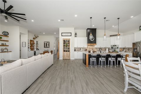 Tiny photo for 5401 Legend Oaks Court, College Station, TX 77845 (MLS # 26003917)