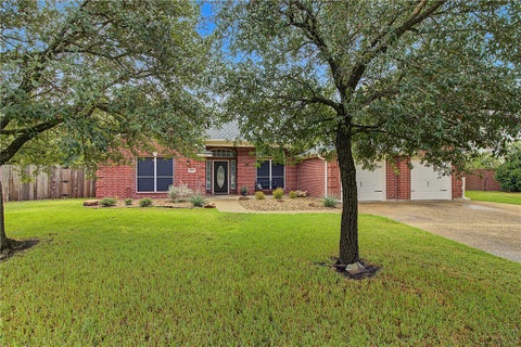 Photo of 3902 Park Hurst Drive, Bryan, TX 77802 (MLS # 26011846)