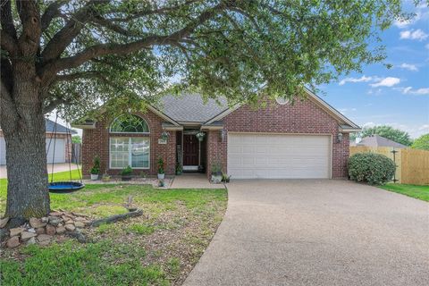 Photo of 3300 Fredrick Court, College Station, TX 77845 (MLS # 26004820)