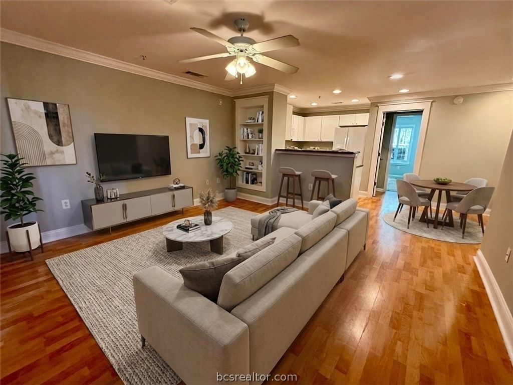 Photo of 1725 Harvey Mitchell Parkway S #1925, College Station, TX 77840 (MLS # 26005099)