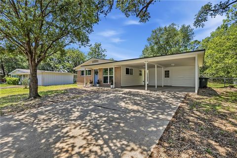 Tiny photo for 1916 Vinewood Drive, Bryan, TX 77802 (MLS # 26005911)