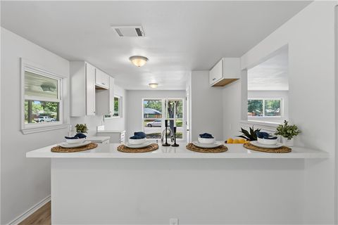 Tiny photo for 1916 Vinewood Drive, Bryan, TX 77802 (MLS # 26005911)