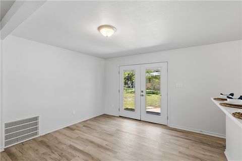 Tiny photo for 1916 Vinewood Drive, Bryan, TX 77802 (MLS # 26005911)