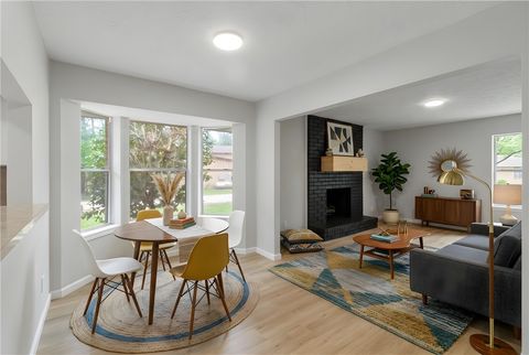 Tiny photo for 26 Holly Lane Ln, Huntsville, TX 77340 (MLS # 26004774)