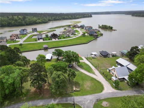 Tiny photo for 26 Holly Lane Ln, Huntsville, TX 77340 (MLS # 26004774)