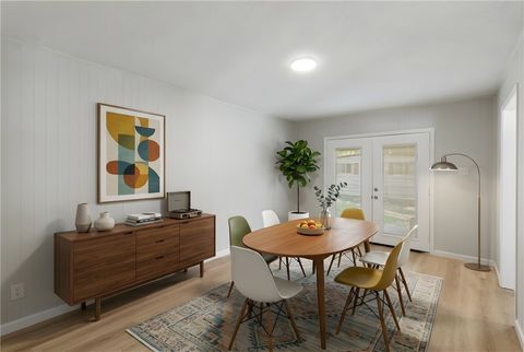 Tiny photo for 26 Holly Lane Ln, Huntsville, TX 77340 (MLS # 26004774)