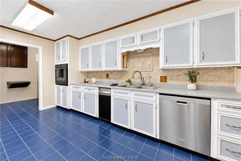Tiny photo for 4728 Enchanted Oaks Drive, College Station, TX 77845 (MLS # 26011294)