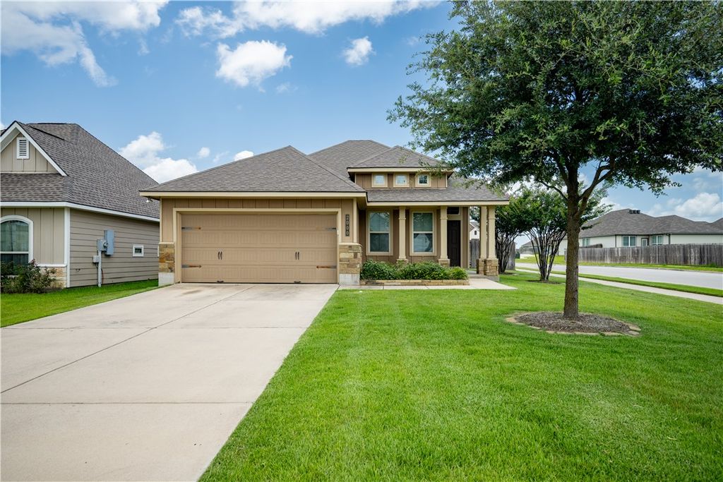 Photo of 2000 Shimla Drive, Bryan, TX 77807 (MLS # 26008723)