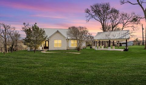 Photo of 1127 County Road 241, Anderson, TX 77830 (MLS # 26002655)