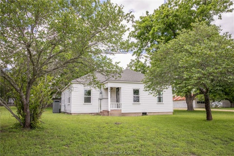 Tiny photo for 400 N Brazos Street, Burton, TX 77835 (MLS # 26012228)