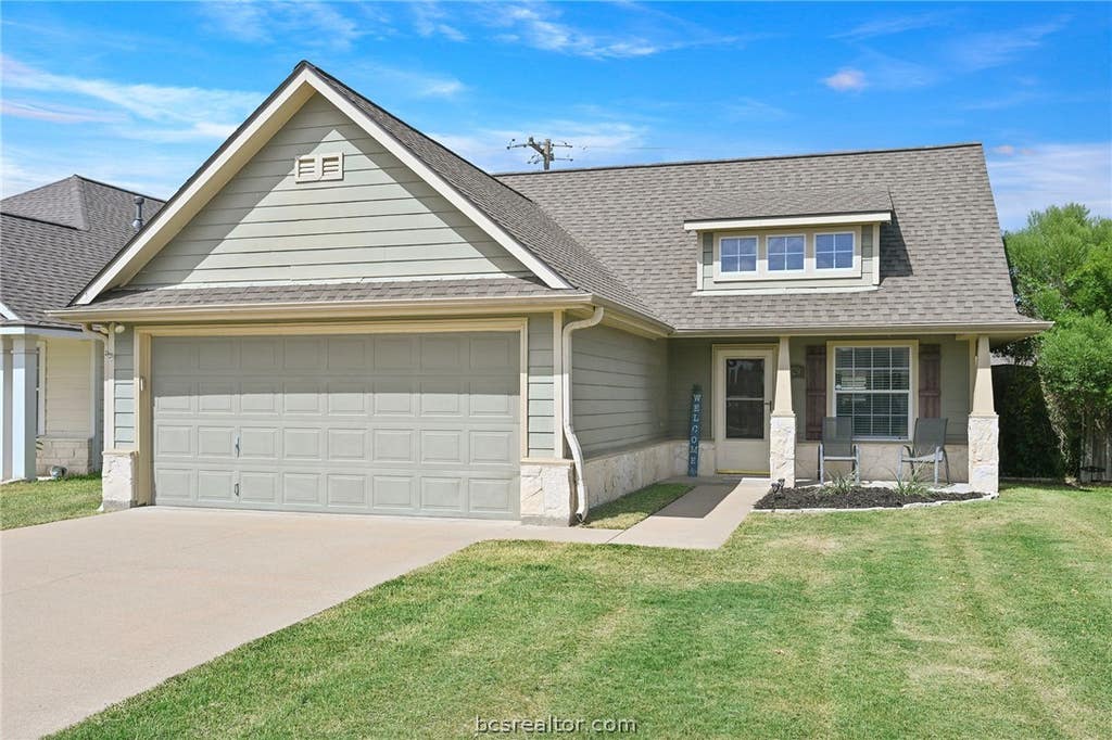 Photo of 1029 Fallbrook Loop, College Station, TX 77845 (MLS # 26010379)