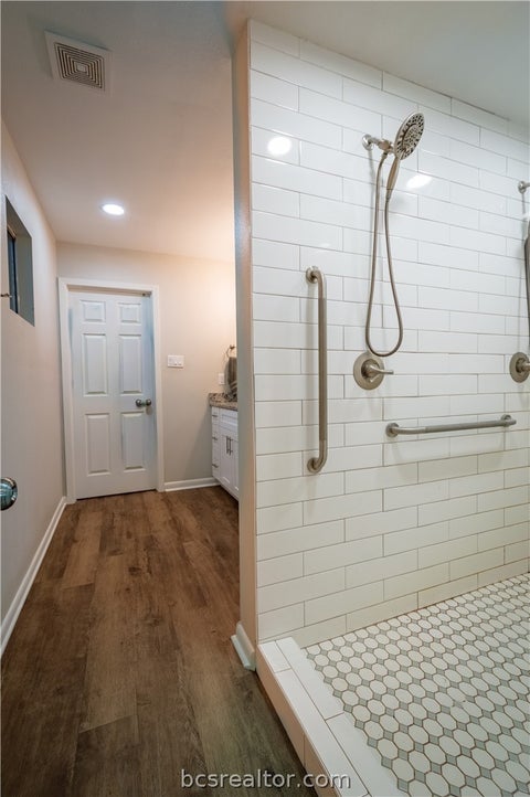 Tiny photo for 38 Golfview Drive, Hilltop Lakes, TX 77871 (MLS # 26007447)