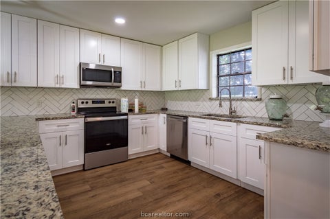 Tiny photo for 38 Golfview Drive, Hilltop Lakes, TX 77871 (MLS # 26007447)