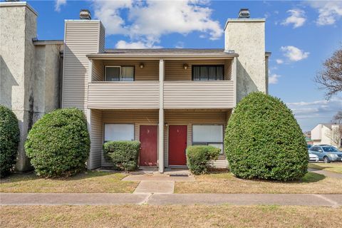Tiny photo for 1902 Dartmouth St #M-6, College Station, TX 77840 (MLS # 25013296)