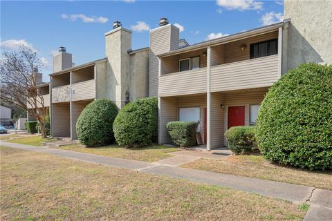 Photo of 1902 Dartmouth St #M-6, College Station, TX 77840 (MLS # 25013296)