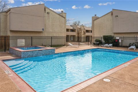 Tiny photo for 1902 Dartmouth St #M-6, College Station, TX 77840 (MLS # 25013296)