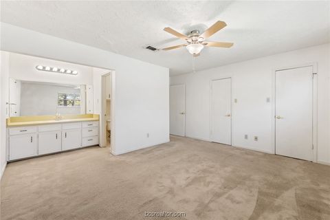 Tiny photo for 2901 Oakside Drive, Bryan, TX 77802 (MLS # 25013000)