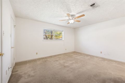 Tiny photo for 2901 Oakside Drive, Bryan, TX 77802 (MLS # 25013000)