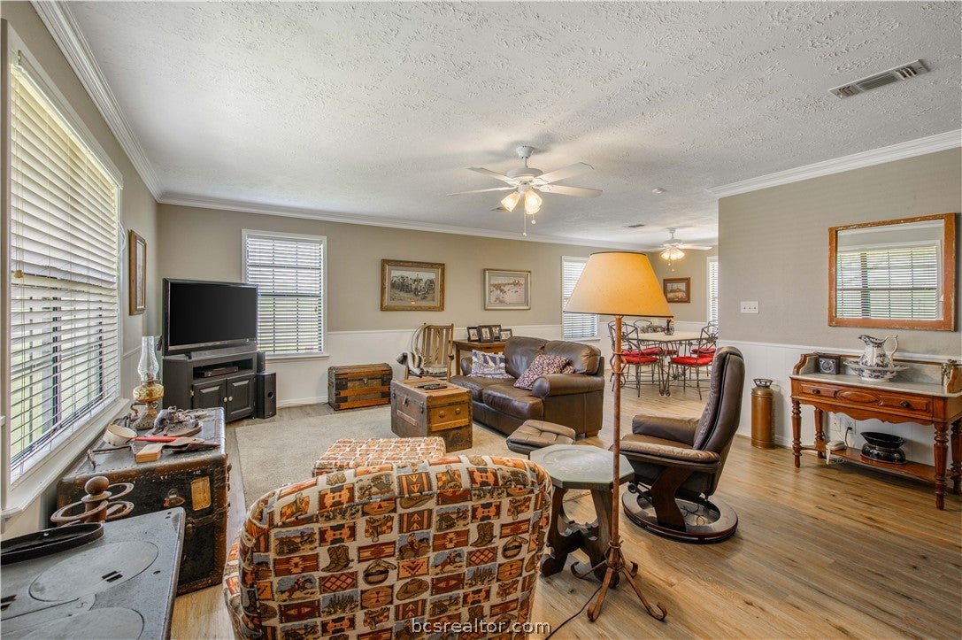 3675 Zulch Road