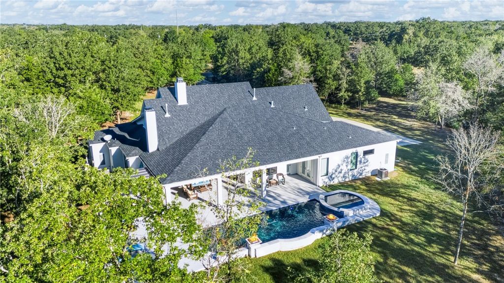 Photo of 3886 Golden Trail, College Station, TX 77845 (MLS # 25011325)