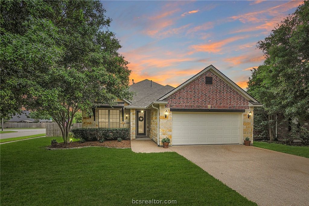 Photo of 2401 Norham Drive Dr, College Station, TX 77845 (MLS # 26004465)