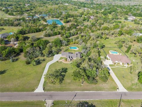 Tiny photo for 13652 Suzanne Place, College Station, TX 77845 (MLS # 26003671)