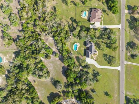 Tiny photo for 13652 Suzanne Place, College Station, TX 77845 (MLS # 26003671)