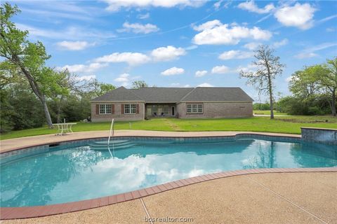 Tiny photo for 13652 Suzanne Place, College Station, TX 77845 (MLS # 26003671)