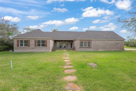 Tiny photo for 13652 Suzanne Place, College Station, TX 77845 (MLS # 26003671)