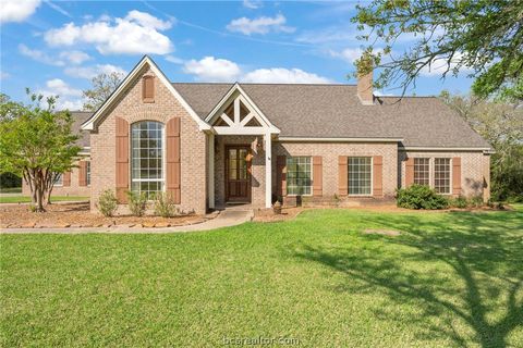 Tiny photo for 13652 Suzanne Place, College Station, TX 77845 (MLS # 26003671)