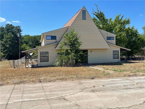 5900 Leonard Road Bryan TX 77807