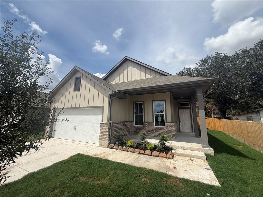 Photo of 1916 McArthur Avenue, Bryan, TX 77803 (MLS # 26010810)